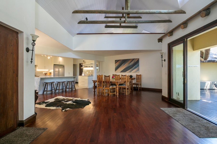 5 Bedroom Property for Sale in Pezula Golf Estate Western Cape